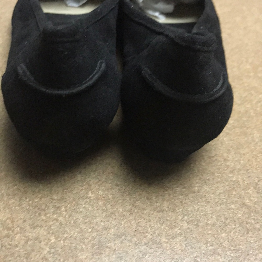 Christian Louboutin Flats - Picture 4 of 8